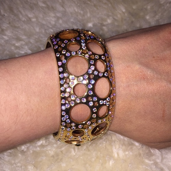 VTG Butler Pink Rhinestone & Gold Tone Wide Bangle Locking Clasp - Picture 5 of 6